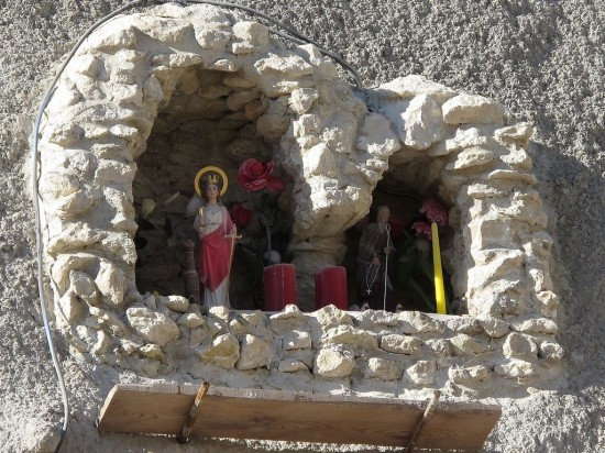 Santo Domingo de la Calzada y Santa Bárbara en el Túnel de Finca Adoc, Alicante Santo Domingo de la Calzada y Santa Bárbara en el Túnel de Finca Adoc, Alicante
